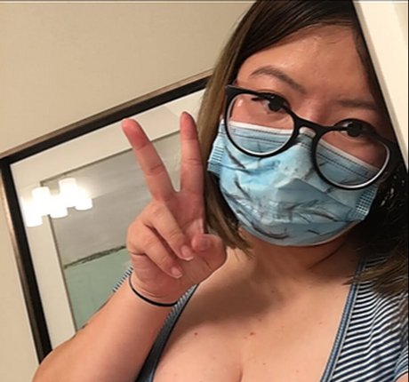 Yoolovee Porn OnlyFans Leaks