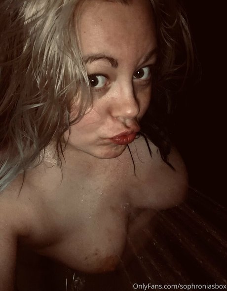 yourgalphronia OnlyFans Nacktbilder