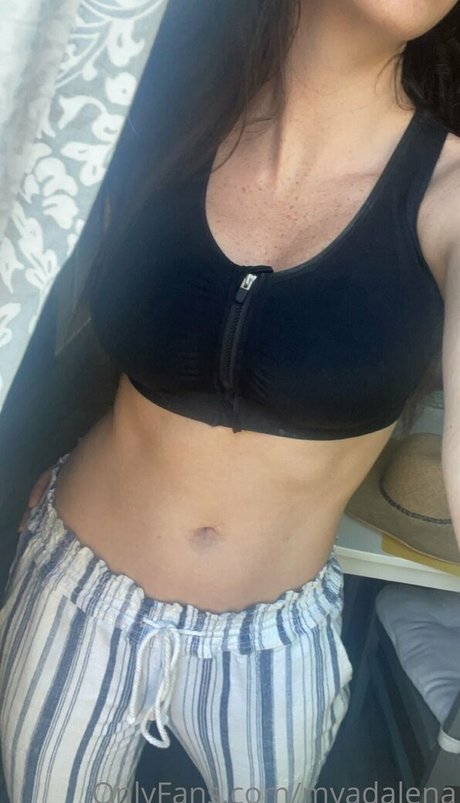 myadalena Nacktbilder geleakt OnlyFans geleakt