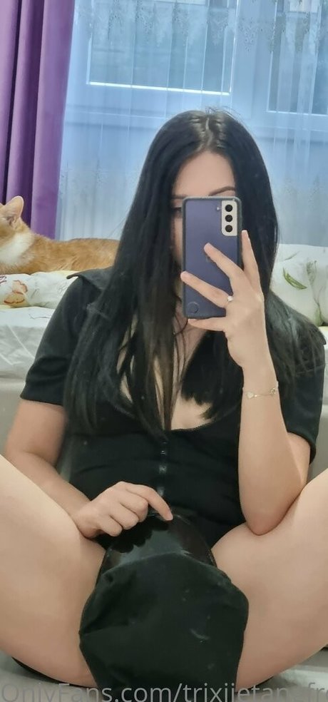 trixiietangfree NSFW OnlyFans