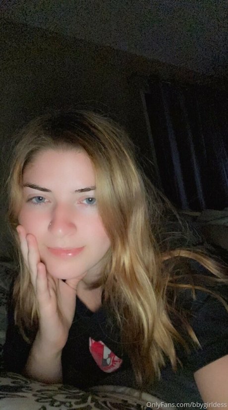 bbygirldess Nacktbilder OnlyFans geleakt