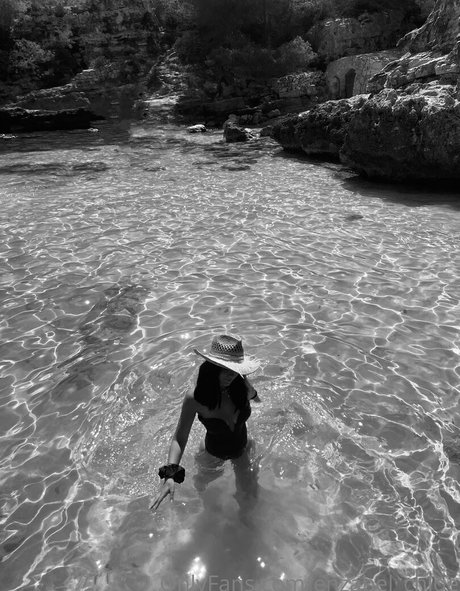 enzabel chloe OnlyFans-Leaks