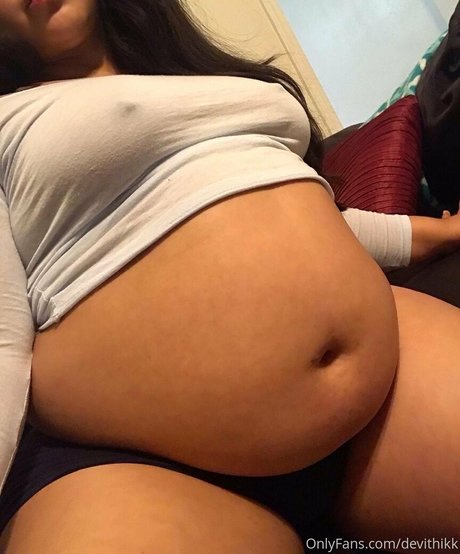 asiatische junge onlyfans Pornografisch Bild