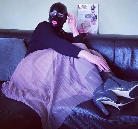 heavyrubberette free Nacktbilder geleakt OnlyFans geleakt
