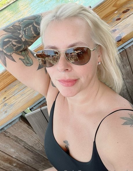 vix cin OnlyFans Pornografie