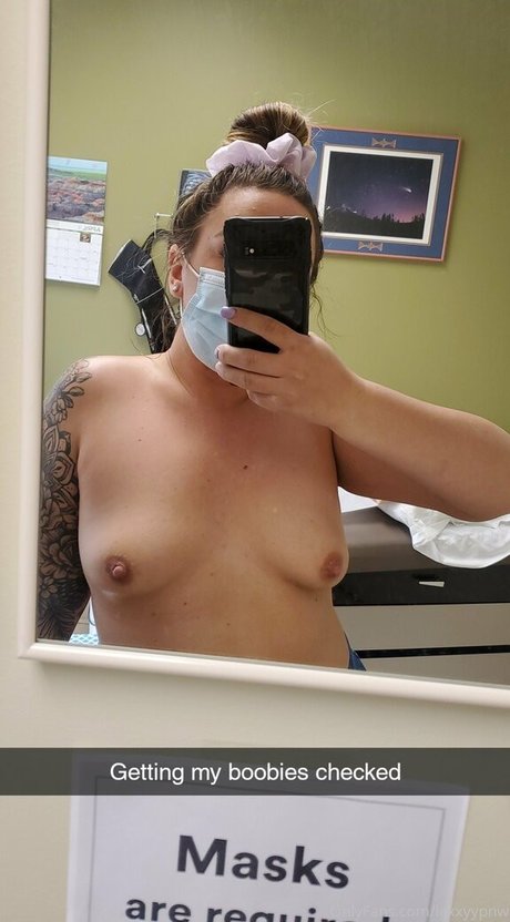 lexxyypnw OnlyFans Striptease