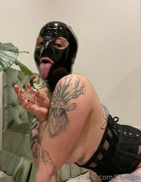 floworb OnlyFans kostenlos