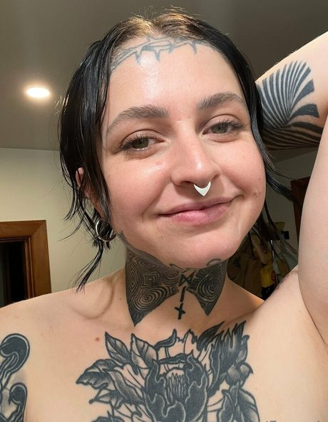 floworb NurlyFans-Pornos