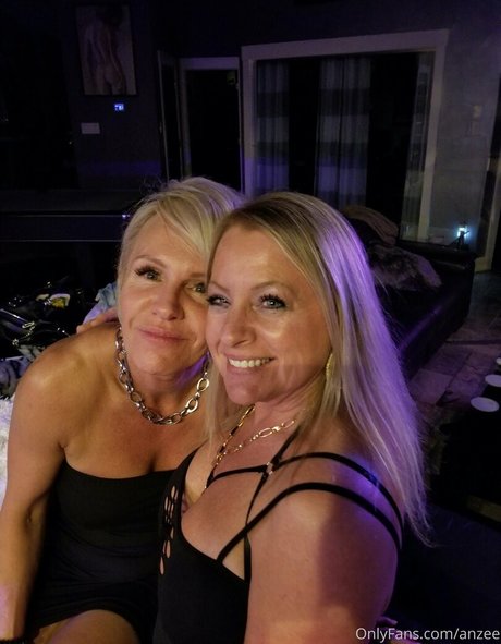 anzee OnlyFans Nacktbilder