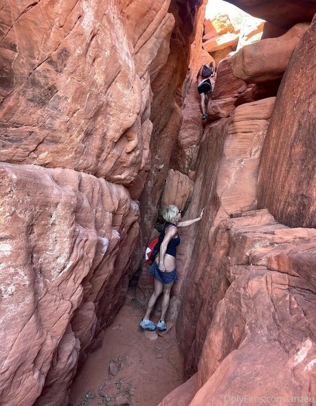 anzee Nacktbilder OnlyFans geleakt