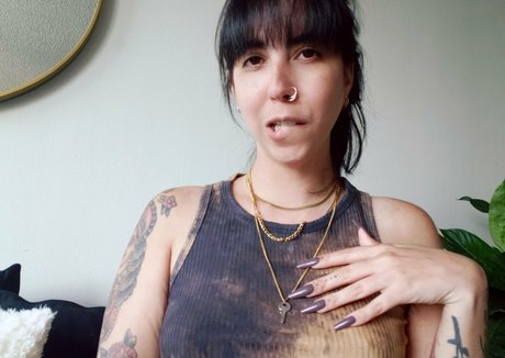 jadelussuriafree Nacktbilder von OnlyFans