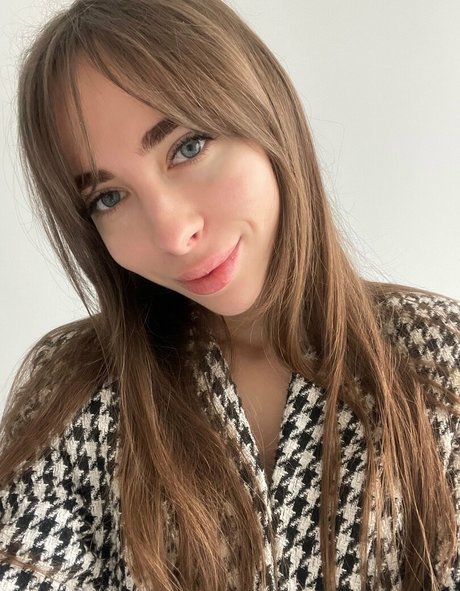 lili babe Leak von OnlyFans-Inhalten