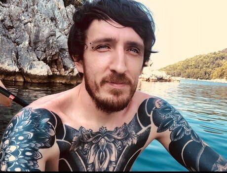 b4c4rdi OnlyFans Leaks Nacktbilder