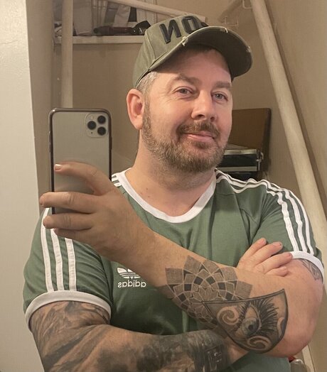 Mac savage Nackt auf OnlyFans Leaks