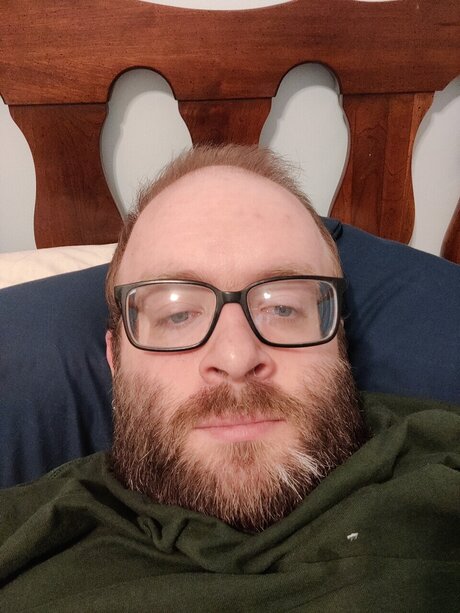 charlie algeria OnlyFans nackt