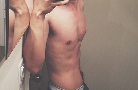 noahyork Leaked OnlyFans Sex