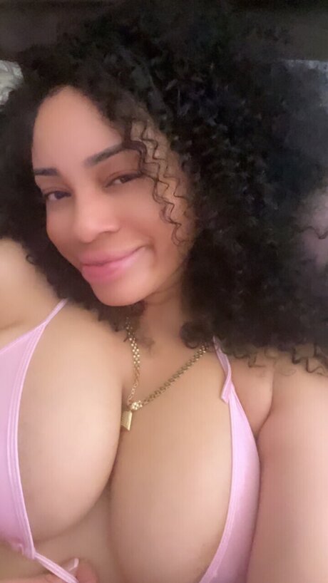 Honey Fire_ OnlyFans Nacktbilder geleakt