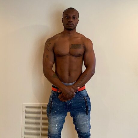 anthony pushups OnlyFans Nacktbilder