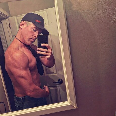 50 Shades OnlyFans Beiträge