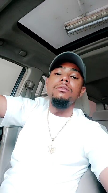 The Gentleman_ OnlyFans-Bilder geleakt