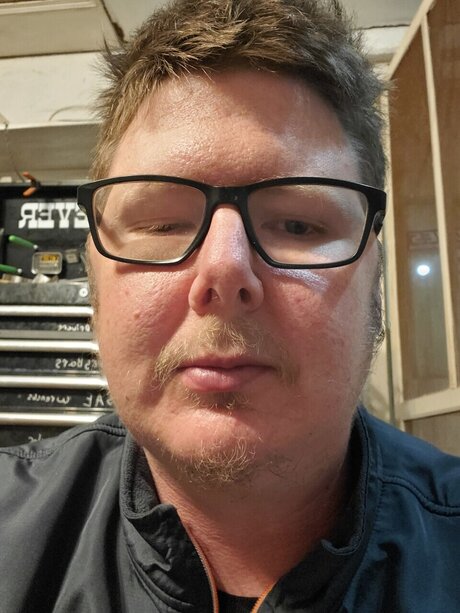 u9151702 NurlyFans-Brüste