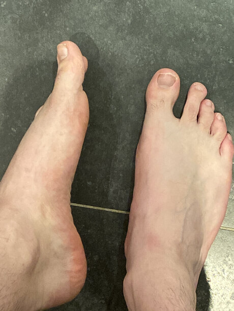 SizeFourteenFoot Nacktbilder von OnlyFans