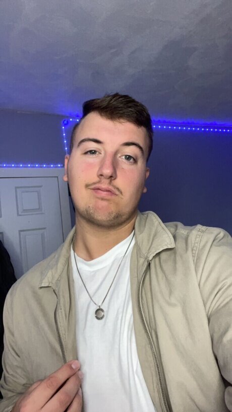 Brandon_ Nacktbilder von OnlyFans geleakt