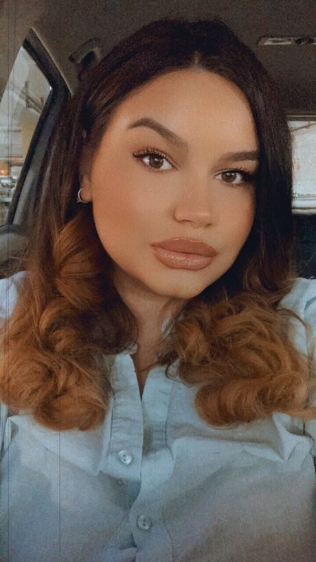 Magicadeline OnlyFans