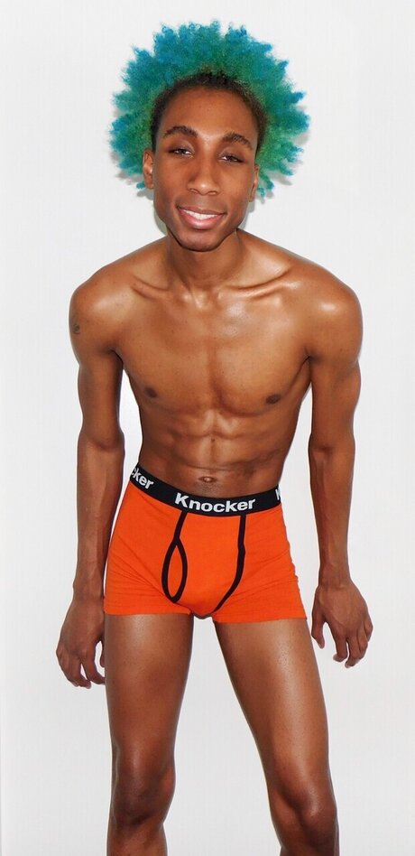 Shhh Vee Porn OnlyFans Leak