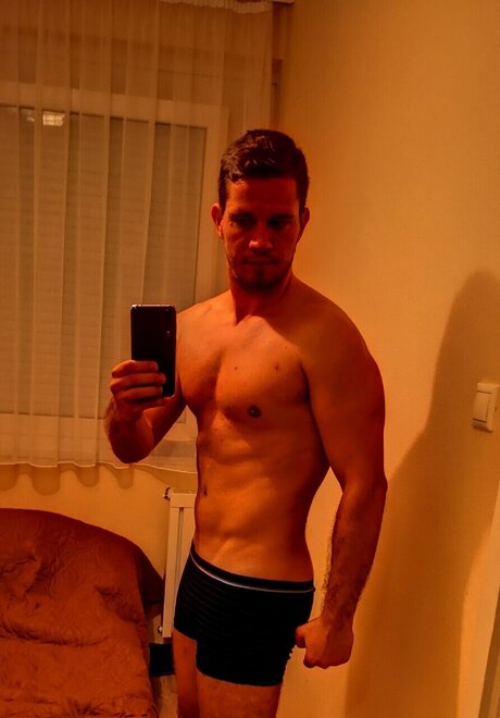 Julio Montana Nacktbilder von OnlyFans geleakt