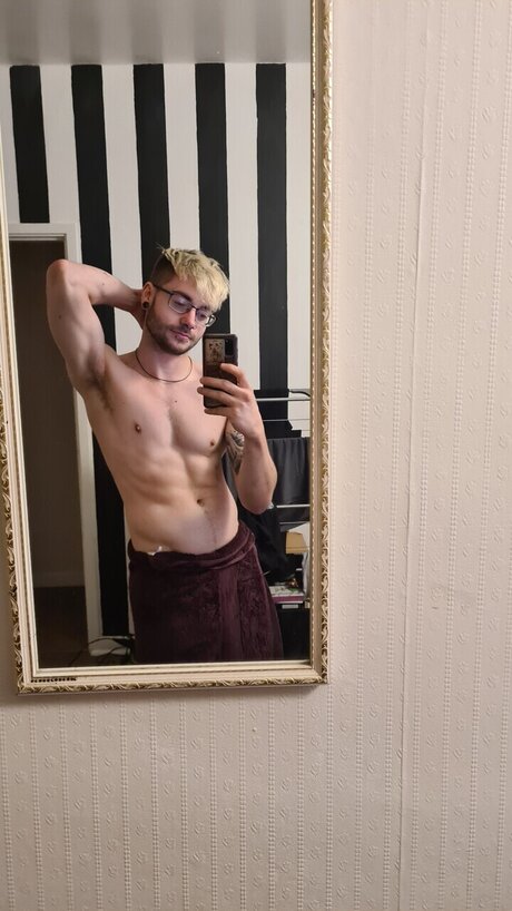 No common Ai OnlyFans Modelfoto