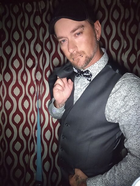 Smooths Playground Neue geleakte OnlyFans-Inhalte