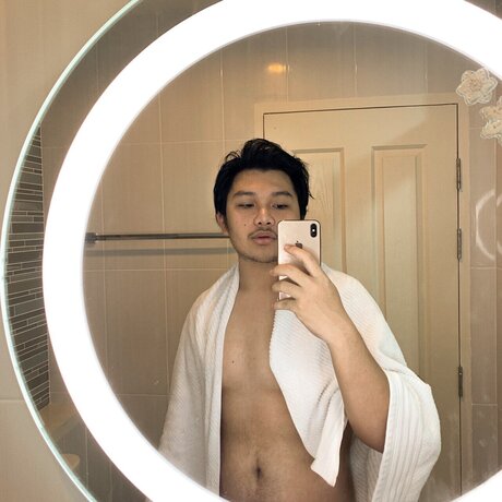 tinn OnlyFans Bilder