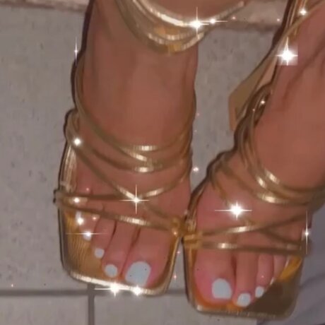 Favourable Feet OnlyFans kostenlos