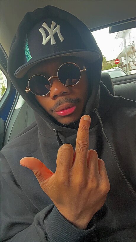 MUNCH OnlyFans Lesbisch