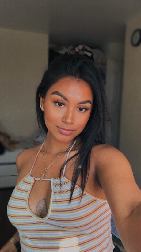 caramelito morenita OnlyFans Nacktbilder