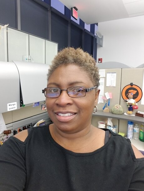 Margo Oben ohne OnlyFans