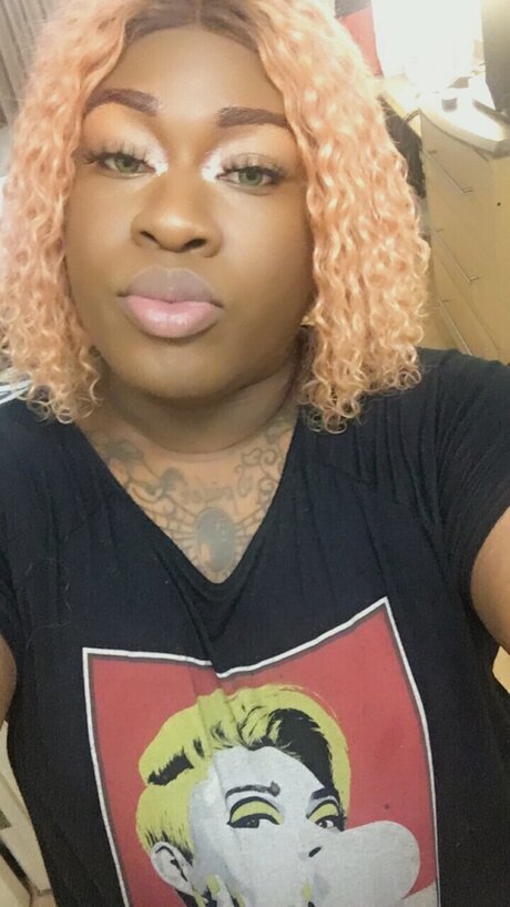 Lovek25 Brüste OnlyFans