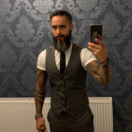 VaderSixtyNine OnlyFans Nacktbilder