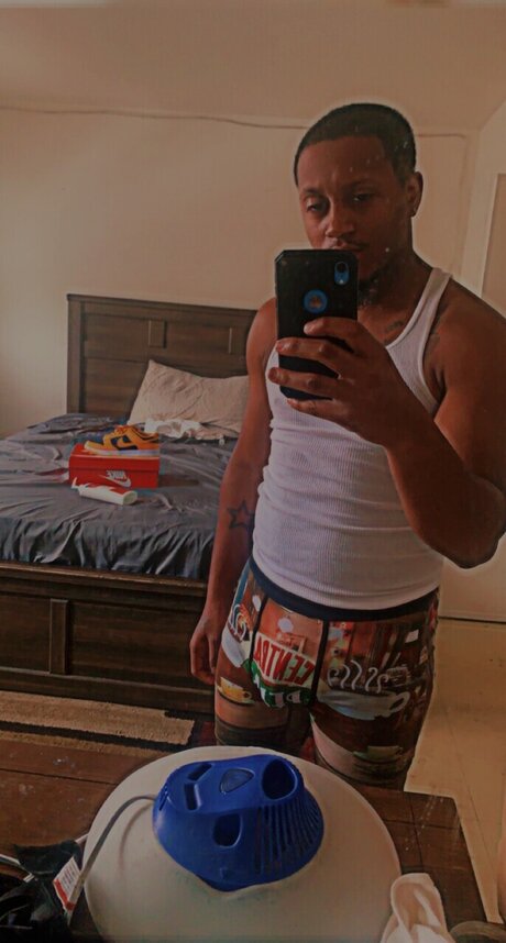 Shyquill OnlyFans Fotos