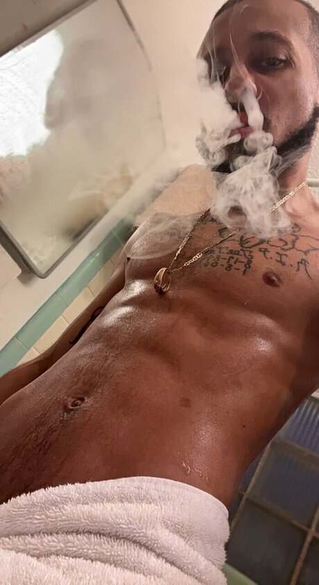 Mikey Playhouse Nackt OnlyFans