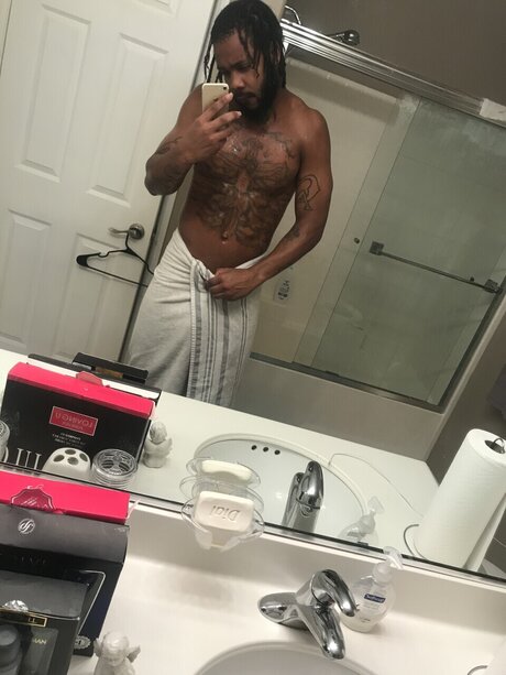 Donkey dicc OnlyFans Bilder