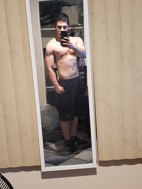 Christopher Robin Nacktbilder OnlyFans Geleakt