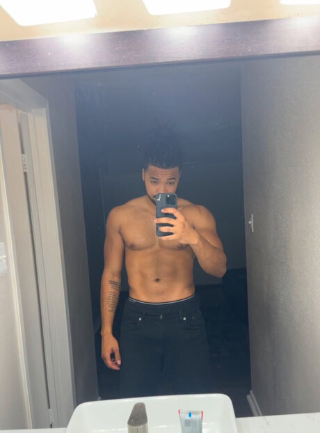 DatboiiD Leaks OnlyFans