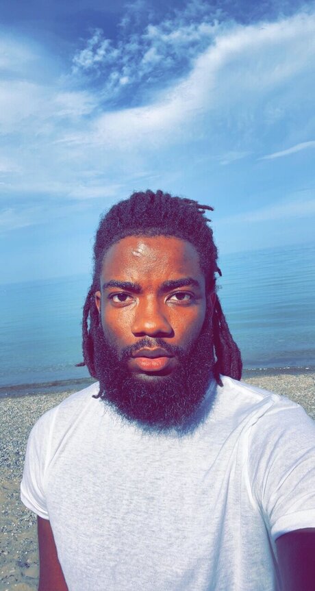 Marlo Nacktpornos auf OnlyFans