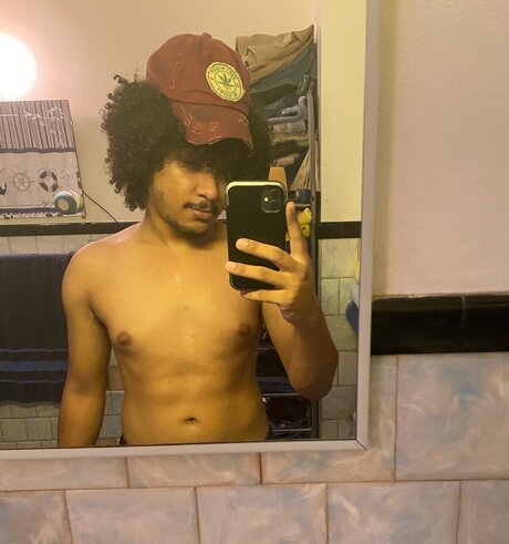 Vibeworld Oben ohne OnlyFans