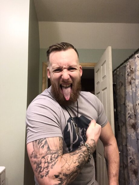 Michael Barnhart OnlyFans öffentliche Fotos OnlyFans