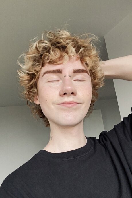 PlayyDead2 Leak von OnlyFans-Inhalten