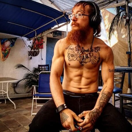 Taylor Bergulfr OnlyFans-Post