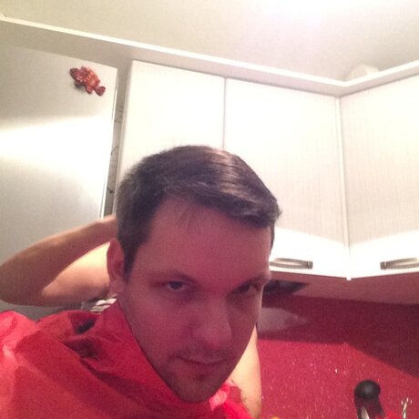 Aldemidov Nacktbilder von OnlyFans